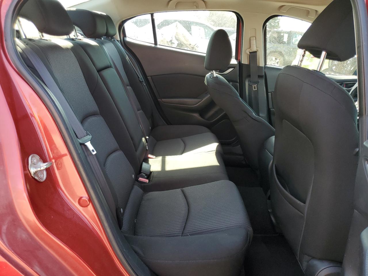 2015 Mazda 3 VIN 3MZBM1V74FM201718 Copart auction photo, minor dent/scratches damage thumbnail 10