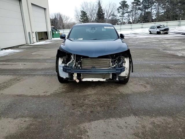 2017 Lincoln MKX VIN 2LMPJ8LR8HBL46201 Copart auction photo, front end damage thumbnail 11