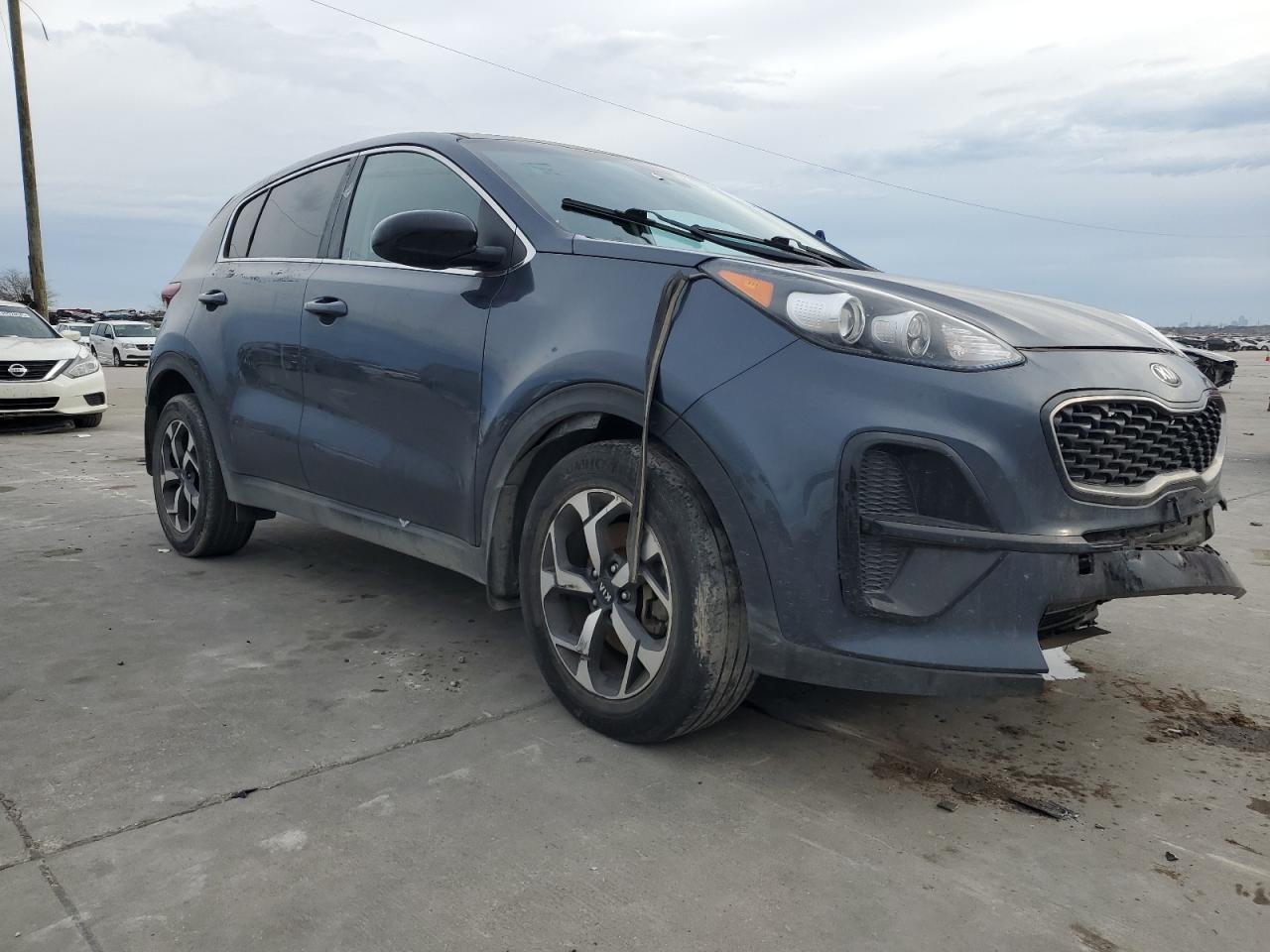 2020 KIA Sportage VIN KNDPM3AC2L7741307 Copart auction photo, front end / hail damage thumbnail 4