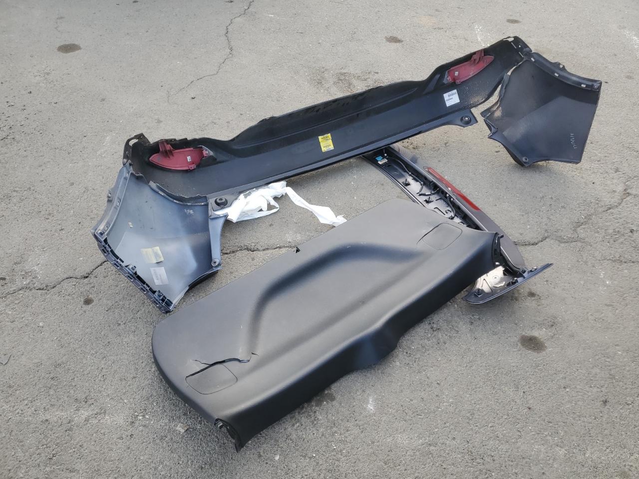2018 Honda HR-V VIN 3CZRU6H55JM723480 Copart auction photo, rear end damage thumbnail 13
