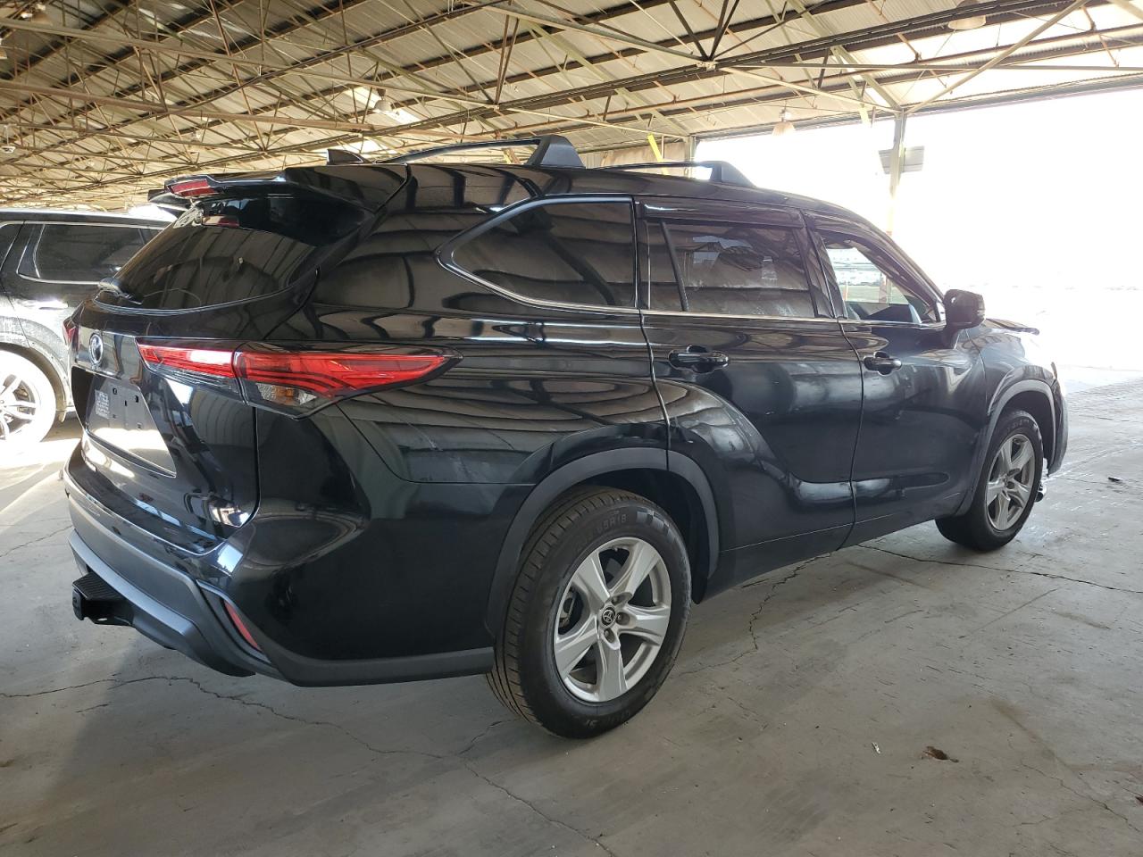 2020 Toyota Highlander VIN 5TDCZRAH4LS504547 Copart auction photo, front end damage thumbnail 3