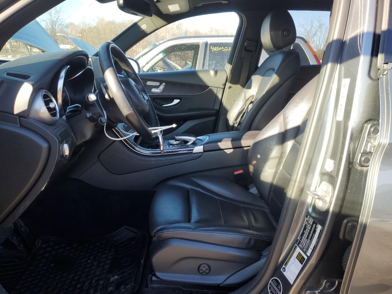 2018 Mercedes-Benz GLC VIN WDC0G5EBXJF465395 Copart auction photo, side / rear end damage thumbnail 7