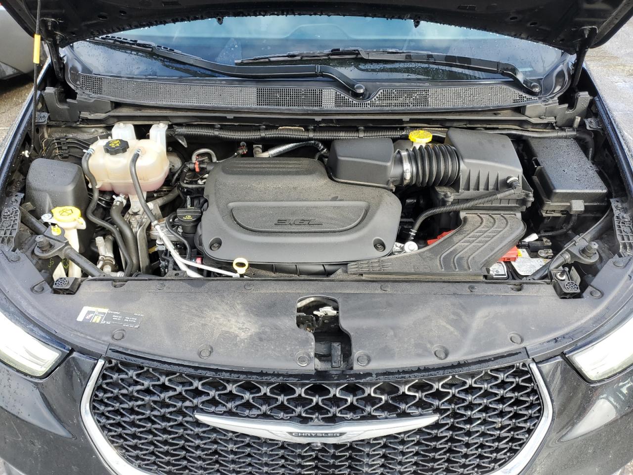 2021 Chrysler Pacifica VIN 2C4RC1BG2MR515298 Copart auction photo, side / undercarriage damage thumbnail 11