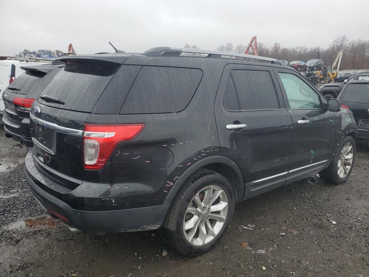 2011 Ford Explorer VIN 1FMHK7D80BGA60033 Copart auction photo, front end damage thumbnail 3