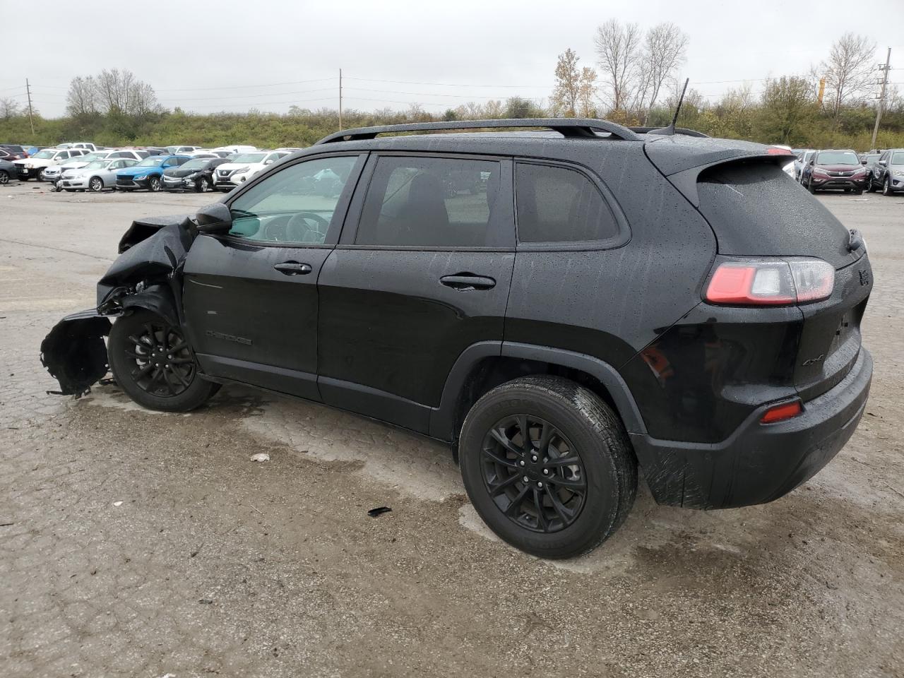 2023 Jeep Cherokee VIN 1C4PJMMBXPD104237 Copart auction photo, front end damage thumbnail 2