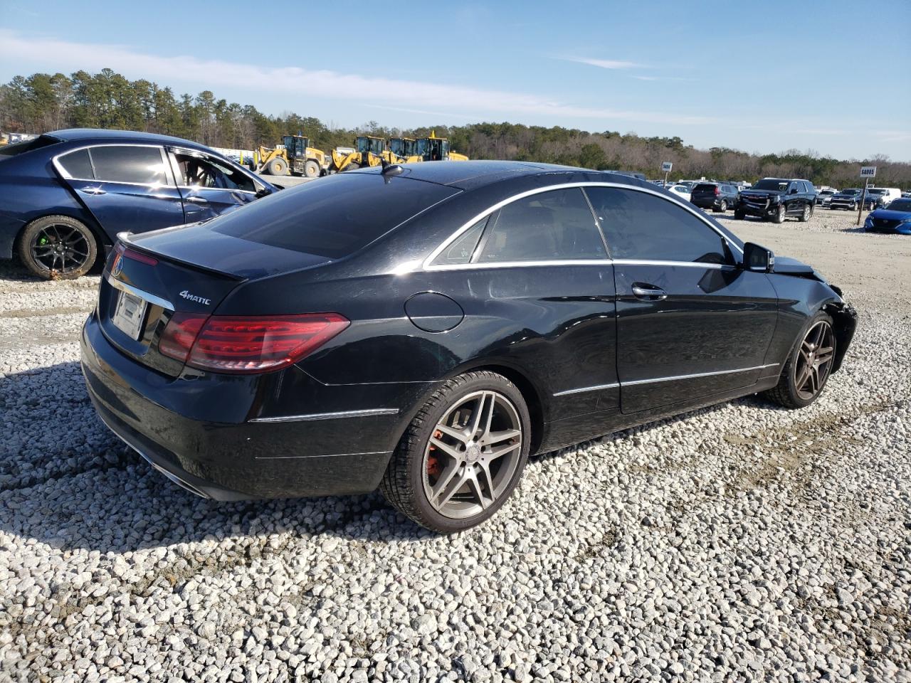 2014 Mercedes-Benz E-klasse VIN WDDKJ8JBXEF277012 Copart auction photo, front end damage thumbnail 3