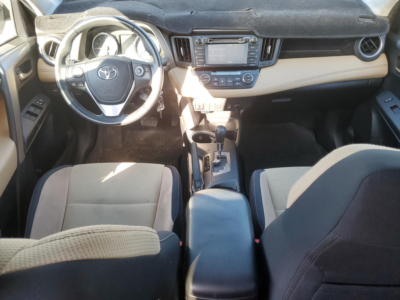 2016 Toyota RAV 4 VIN 2T3RFREV0GW492162 Copart auction photo, rear end / minor dent/scratches damage thumbnail 8