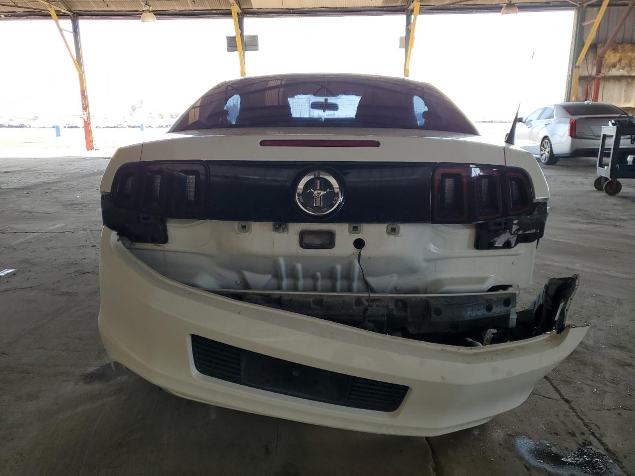 2013 Ford Mustang VIN 1ZVBP8AM4D5262632 Copart auction photo, side / rear end damage thumbnail 6