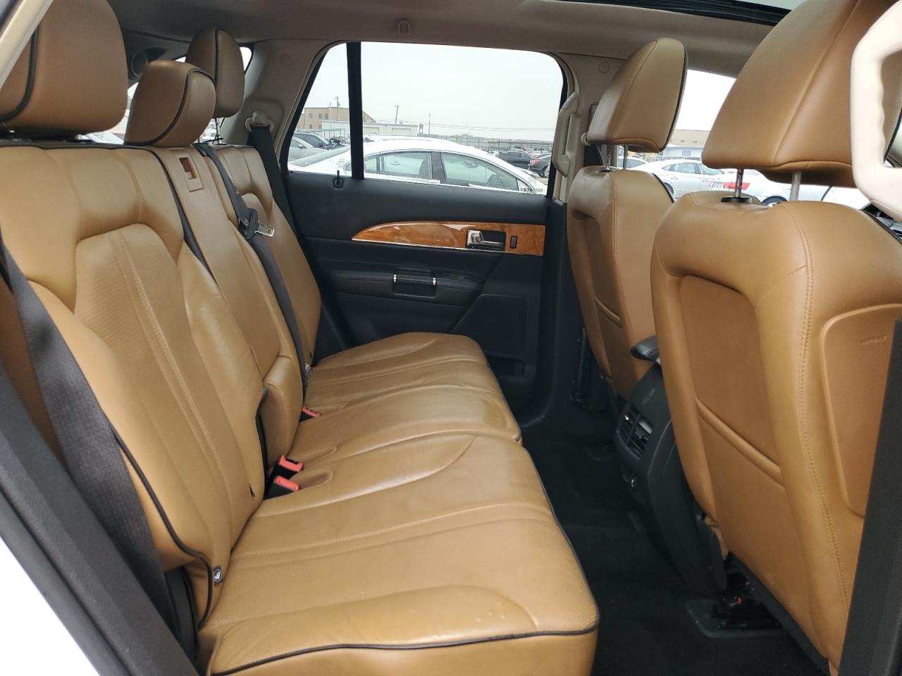 2011 Lincoln MKX VIN 2LMDJ6JK3BBJ24900 Copart auction photo, front end damage thumbnail 11