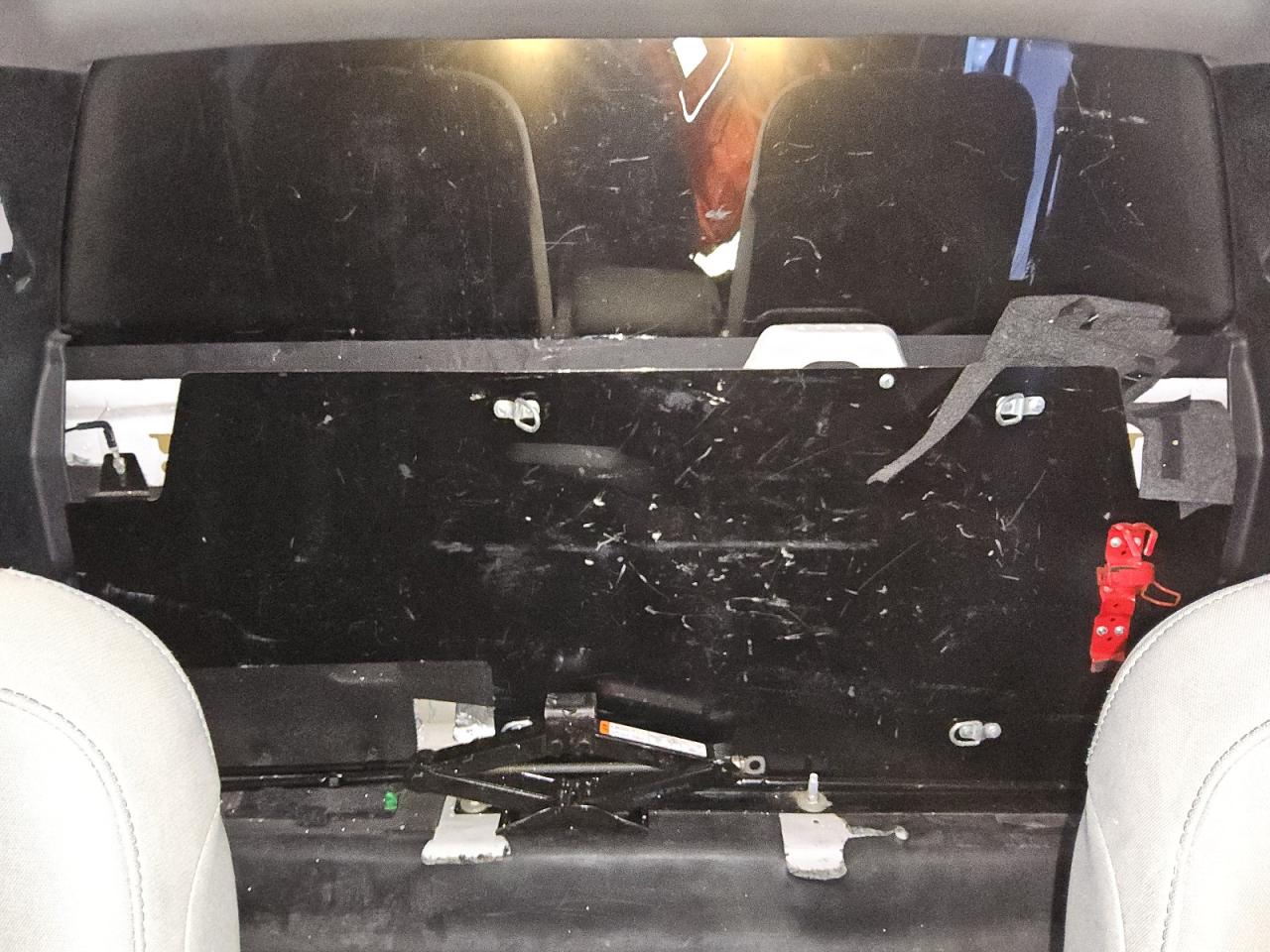 2017 Ford F-150 VIN 1FTEX1C85HKD20102 Copart auction photo, minor dent/scratches damage thumbnail 10