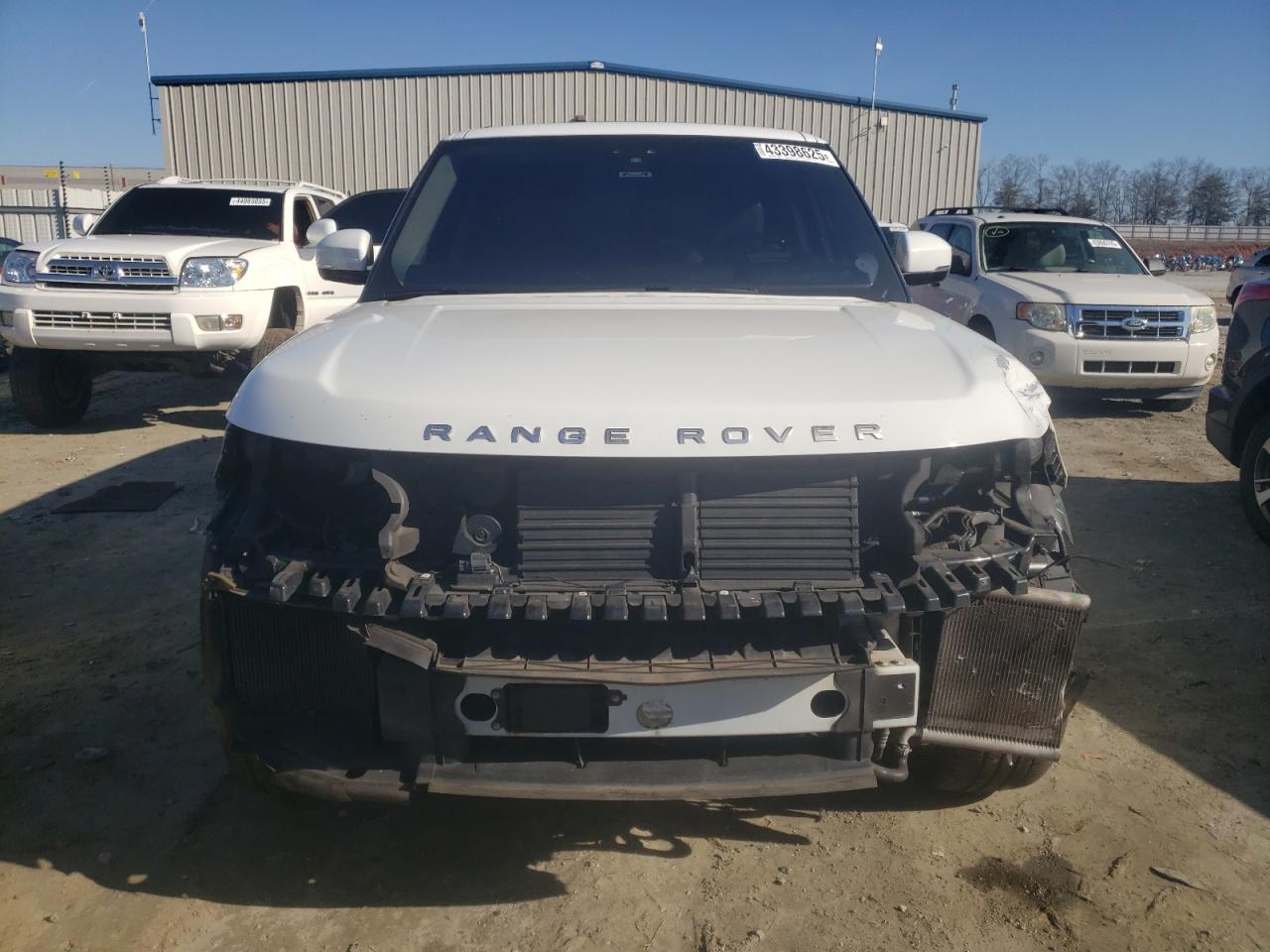 2017 Land Rover Range Rover VIN SALGS2FV7HA351820 Copart auction photo, front end / minor dent/scratches damage thumbnail 5