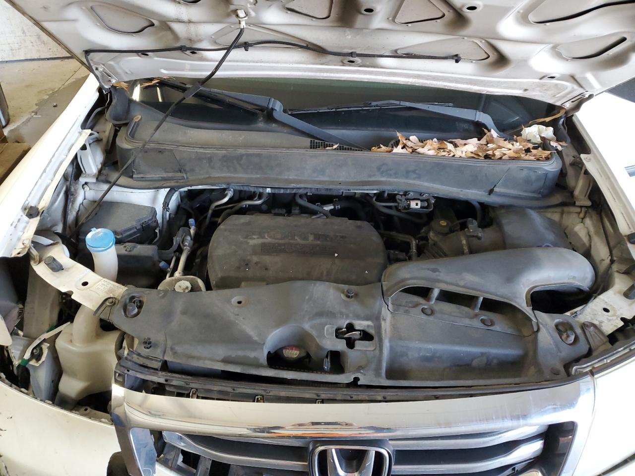 2014 Honda Pilot VIN 5FNYF3H27EB024068 Copart auction photo, front end / minor dent/scratches damage thumbnail 12
