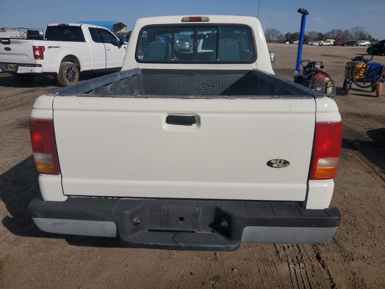 1996 Ford Ranger VIN 1FTCR10AXTPA80887 Copart auction photo, front end / side damage thumbnail 6