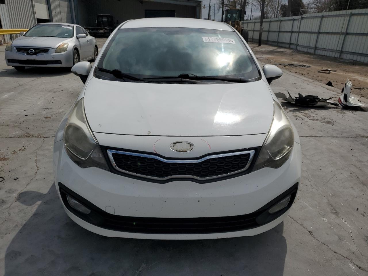 2014 KIA Rio VIN KNADN4A39E6404144 Copart auction photo, rear end / minor dent/scratches damage thumbnail 5