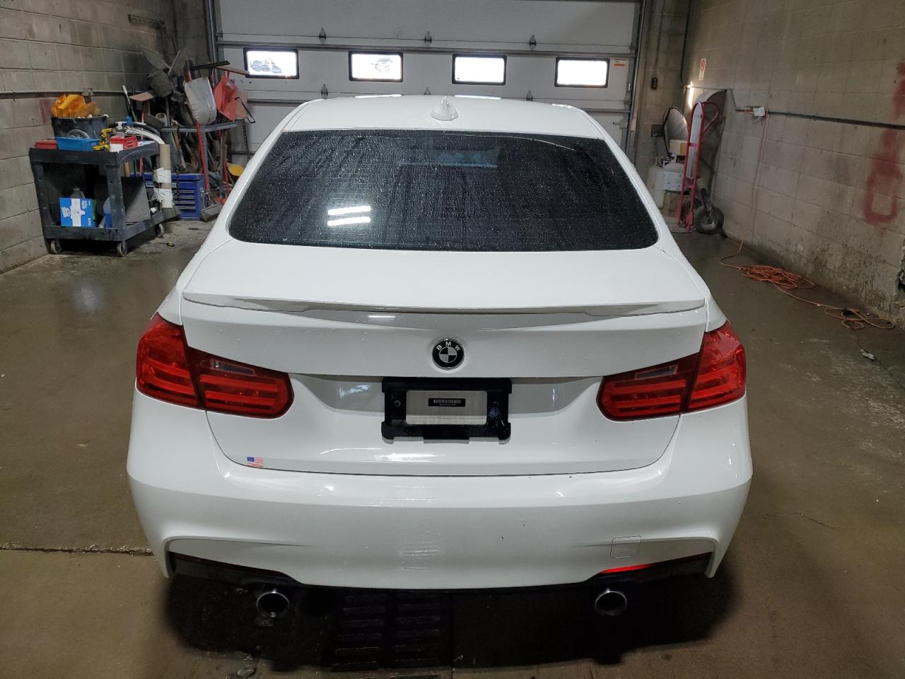 2013 BMW 3er VIN WBA3A9C5XDF476908 Copart auction photo, front end damage thumbnail 6