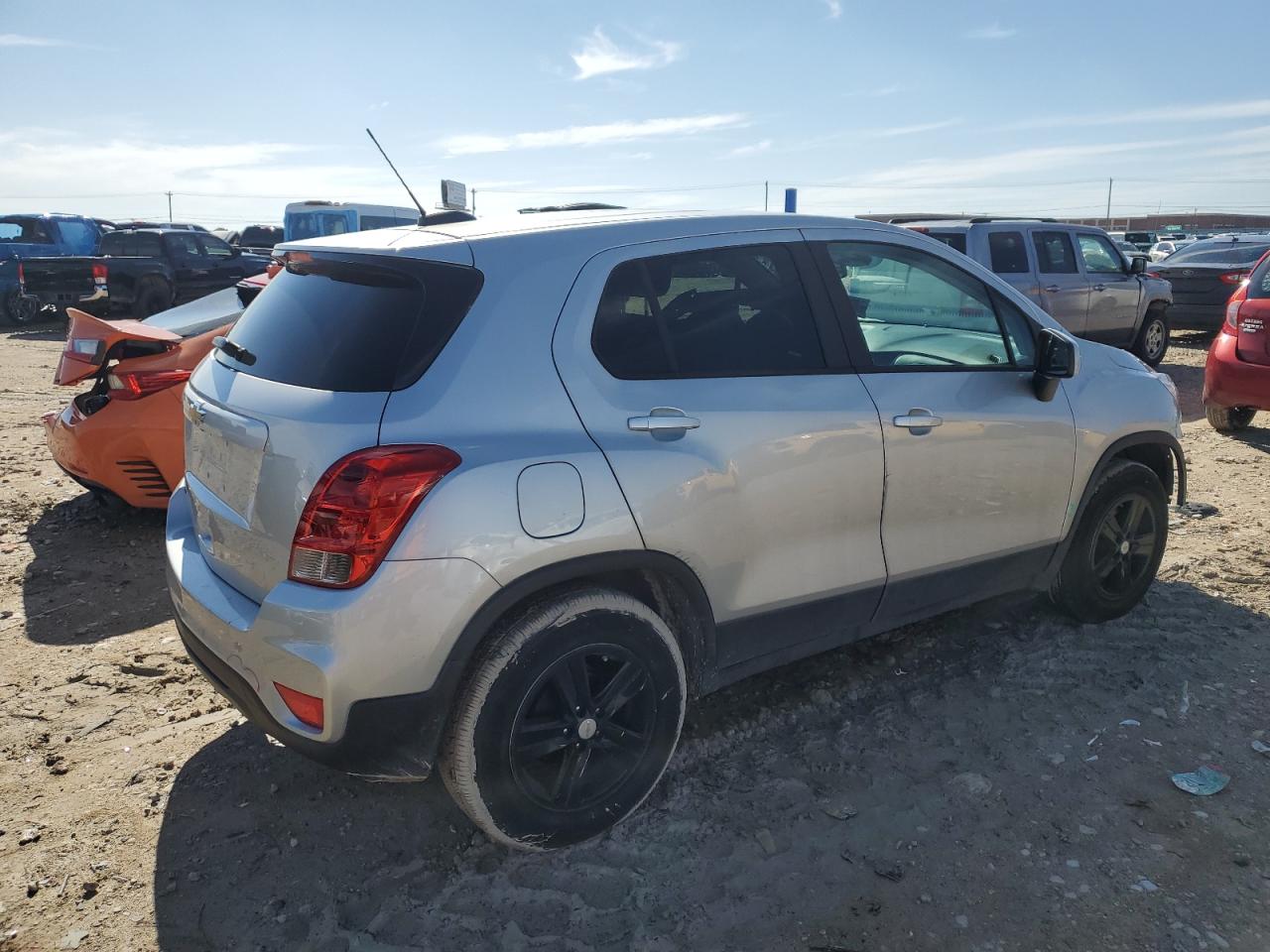 2021 Chevrolet Trax VIN KL7CJKSB5MB302508 Copart auction photo, front end damage thumbnail 3