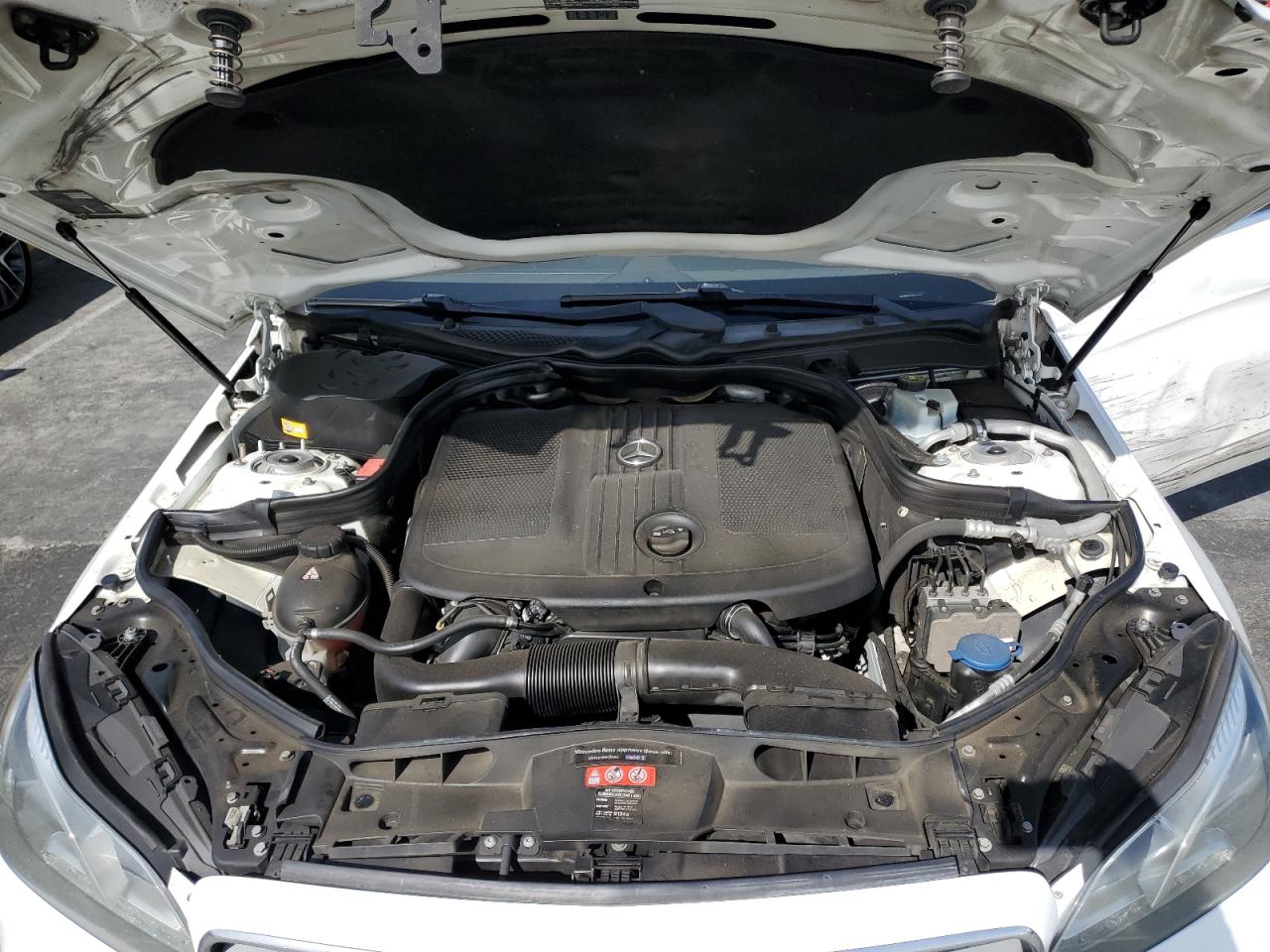 2015 Mercedes-Benz E-klasse VIN WDDHF0EB2FB096194 Copart auction photo, all over damage thumbnail 11