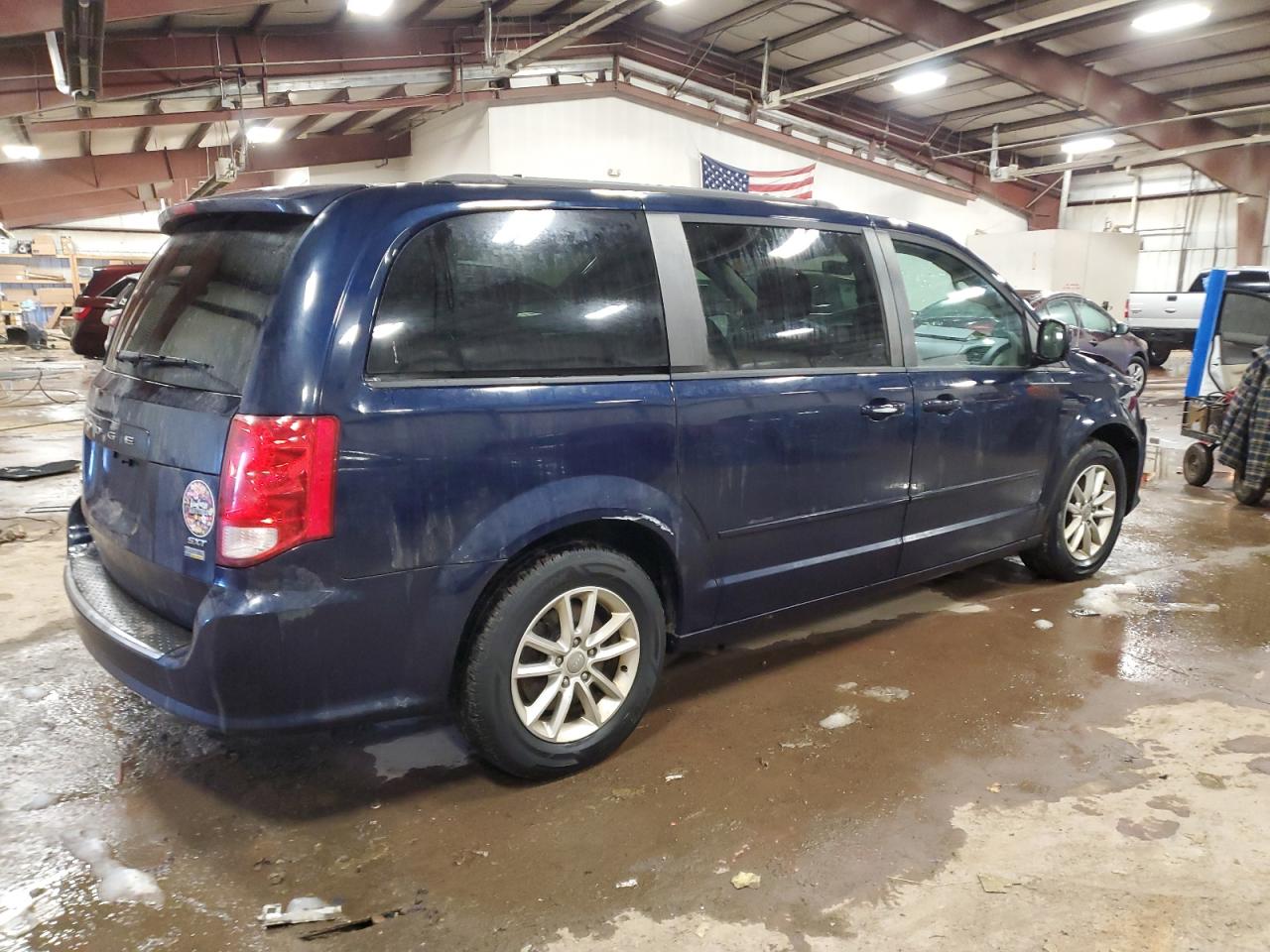2014 Dodge Caravan VIN 2C4RDGCG0ER391886 Copart auction photo, front end / side damage thumbnail 3
