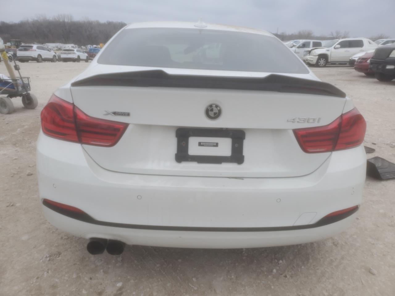 2019 BMW 4er VIN WBA4W5C59KAE51025 Copart auction photo, undercarriage / minor dent/scratches damage thumbnail 6