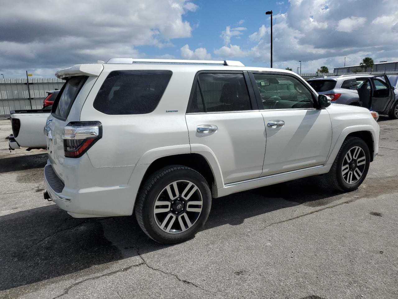 2023 Toyota 4Runner VIN JTEKU5JR3P6212109 Copart auction photo, water/flood damage thumbnail 3