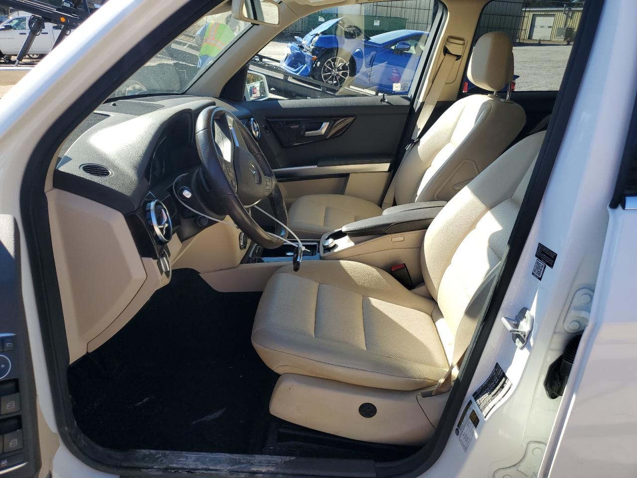 2015 Mercedes-Benz GLK-klasse VIN WDCGG5HB1FG414511 Copart auction photo, front end damage thumbnail 7