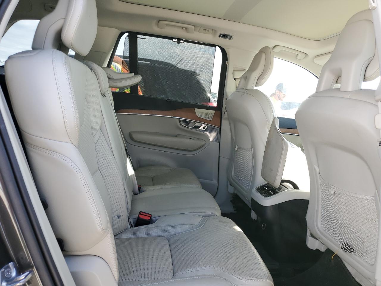 2018 Volvo XC90 VIN YV4A22PLXJ1324124 Copart auction photo, water/flood damage thumbnail 11