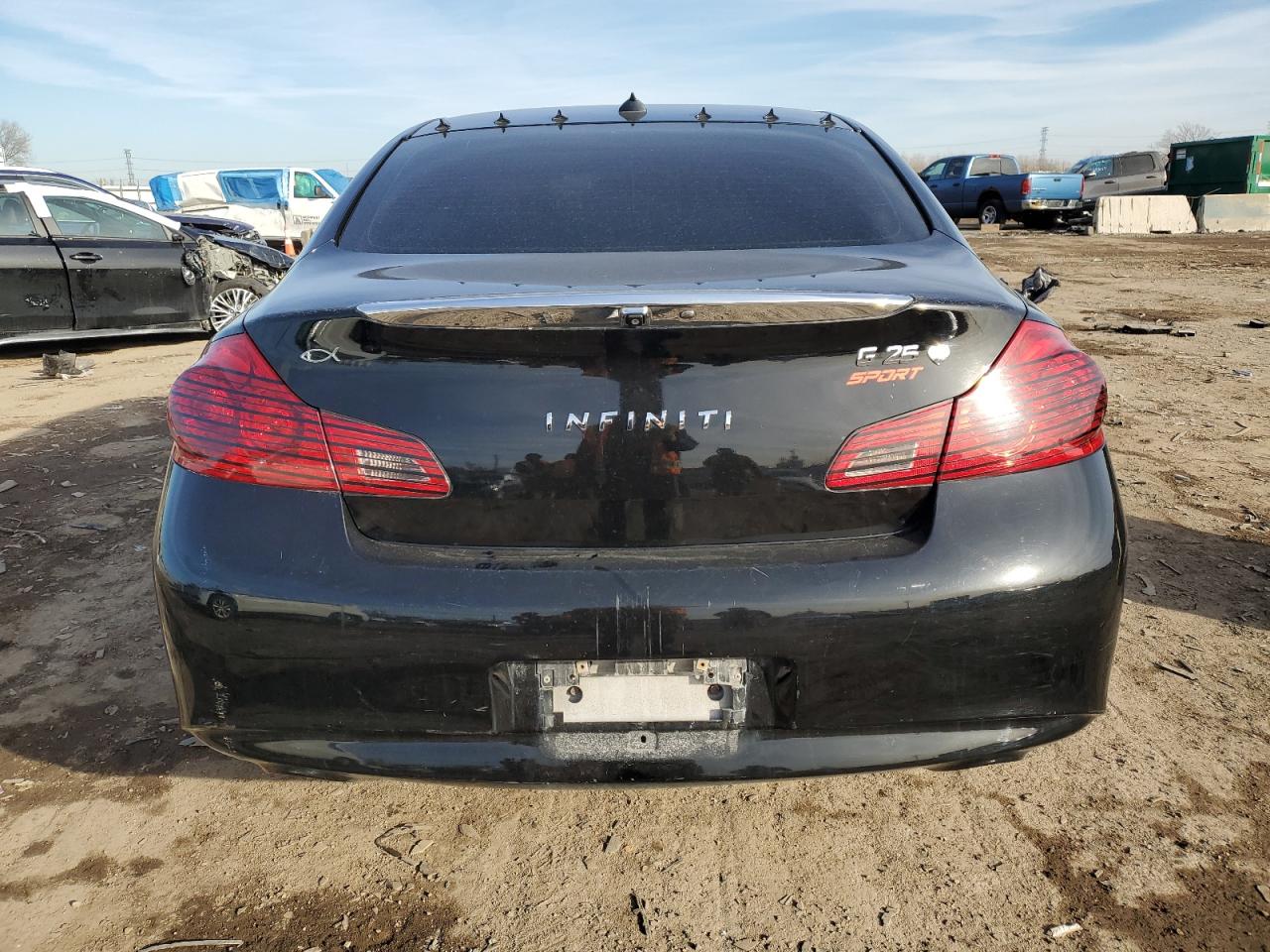 2011 Infiniti G VIN JN1DV6AR4BM451613 Copart auction photo, front end / side damage thumbnail 6