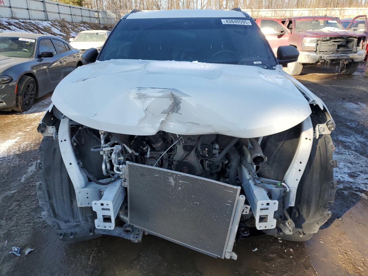 2020 Ford Explorer VIN 1FMSK8DH5LGA26327 Copart auction photo, front end / minor dent/scratches damage thumbnail 5