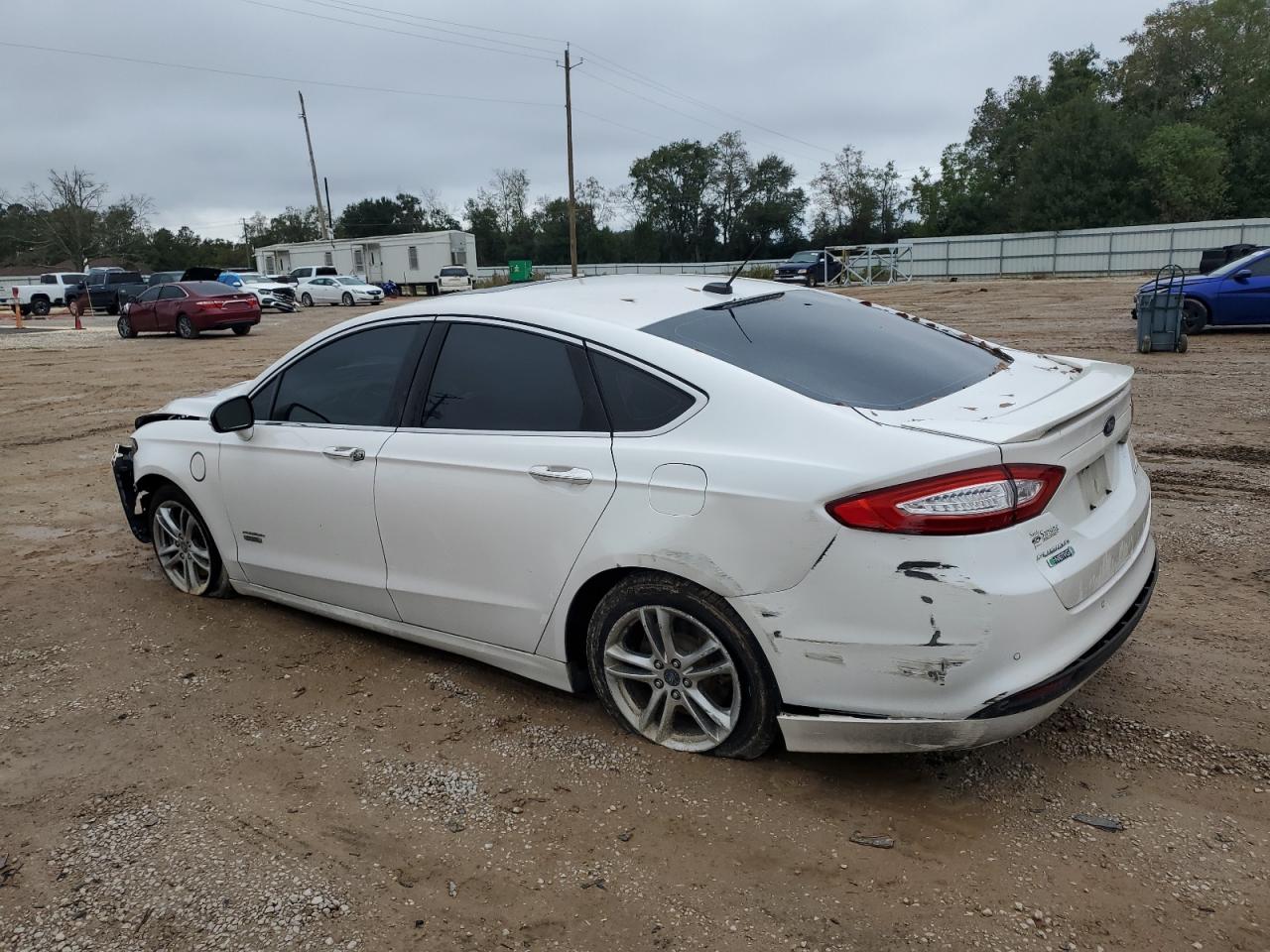 2016 Ford Fusion VIN 3FA6P0SUXGR377120 Copart auction photo, all over / undercarriage damage thumbnail 2