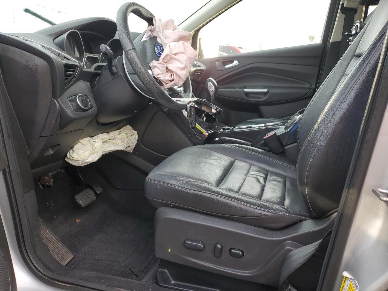 2015 Ford Escape VIN 1FMCU9J92FUB31947 Copart auction photo, front end / side damage thumbnail 7