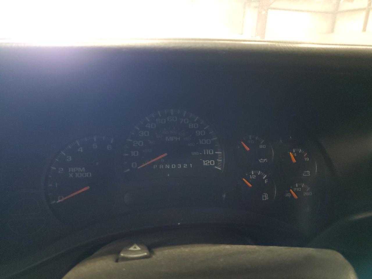 2006 Chevrolet Silverado VIN 2GCEK13Z261252846 Copart auction photo, rear end / minor dent/scratches damage thumbnail 9