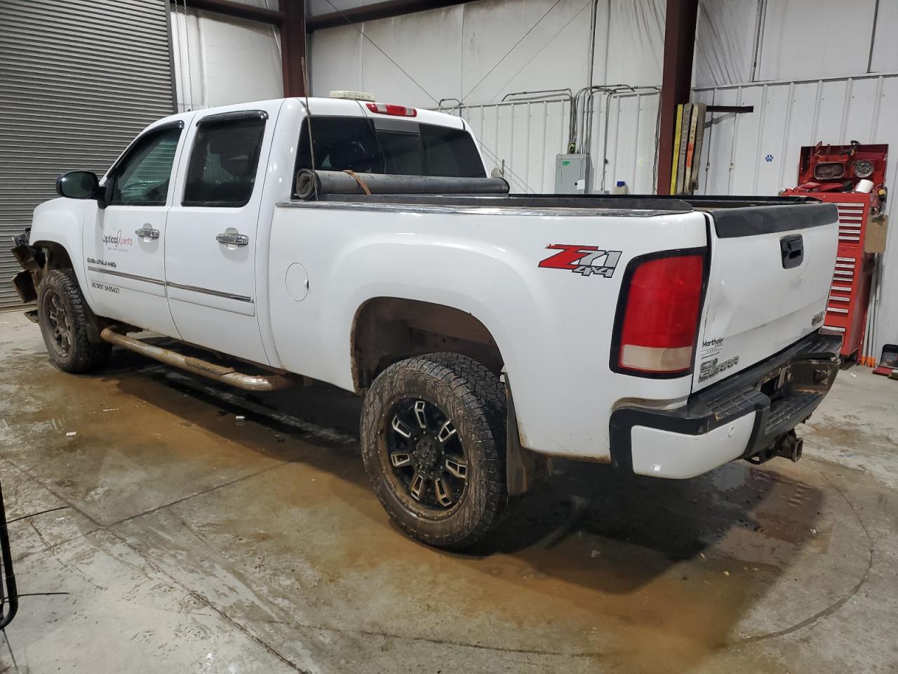 2012 GMC Sierra VIN 1GT125EGXCF117197 Copart auction photo, front end / rear end damage thumbnail 2