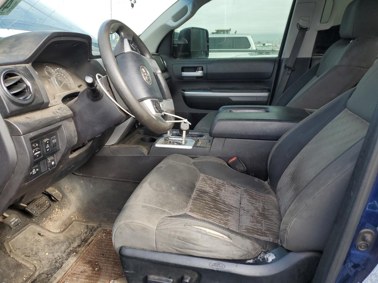 2015 Toyota Tundra VIN 5TFDW5F10FX441902 Copart auction photo, hail damage thumbnail 7