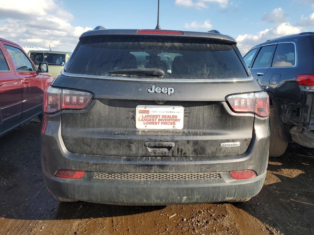 2019 Jeep Compass VIN 3C4NJCBB3KT852044 Copart auction photo, front end / side damage thumbnail 6