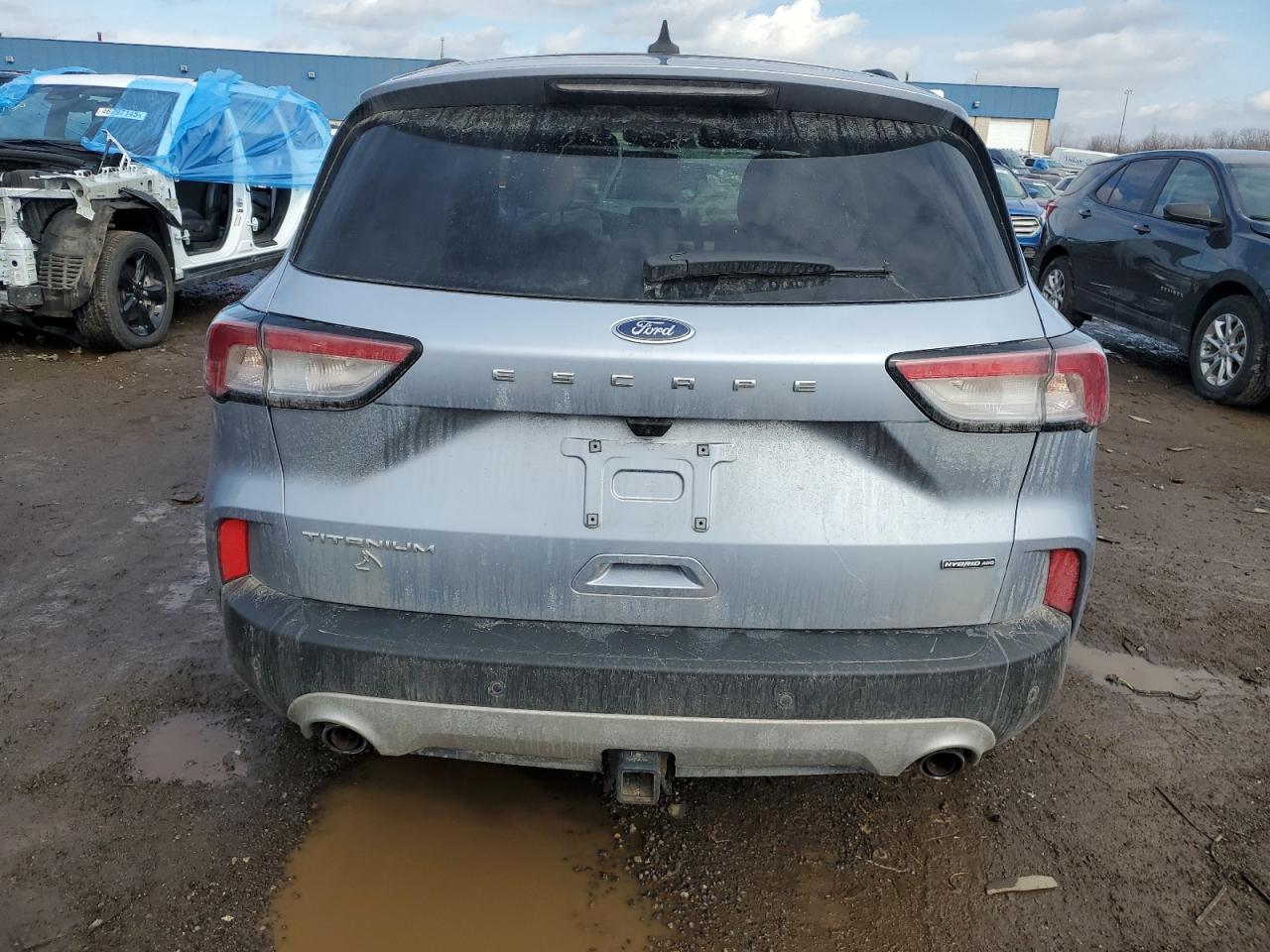 2022 Ford Escape VIN 1FMCU9DZ3NUA86091 Copart auction photo, front end / side damage thumbnail 6