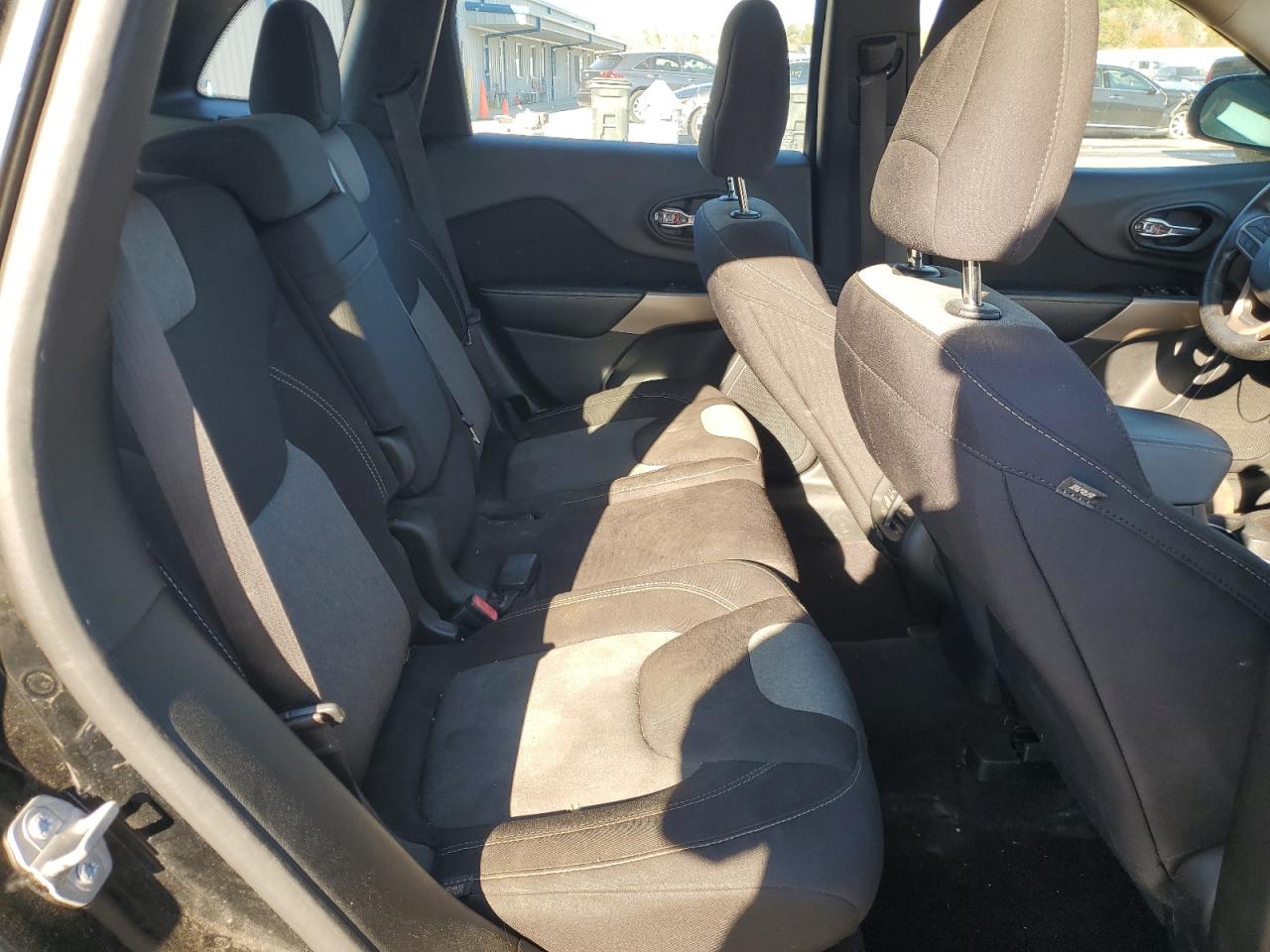 2017 Jeep Grand Cherokee VIN 1C4PJLAB5HW653333 Copart auction photo, front end damage thumbnail 11
