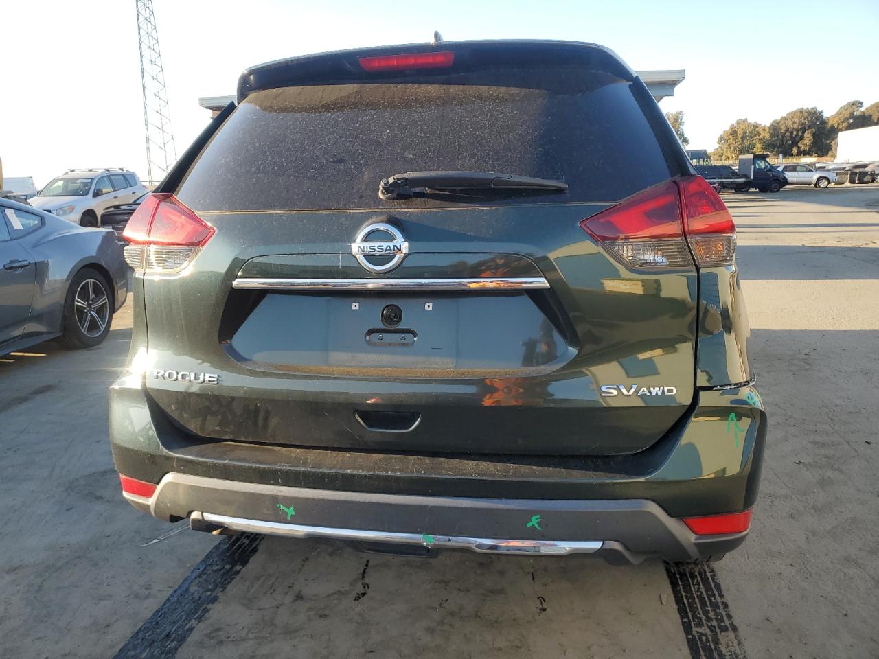 2018 Nissan Rogue VIN 5N1AT2MV9JC701452 Copart auction photo, front end / side damage thumbnail 6