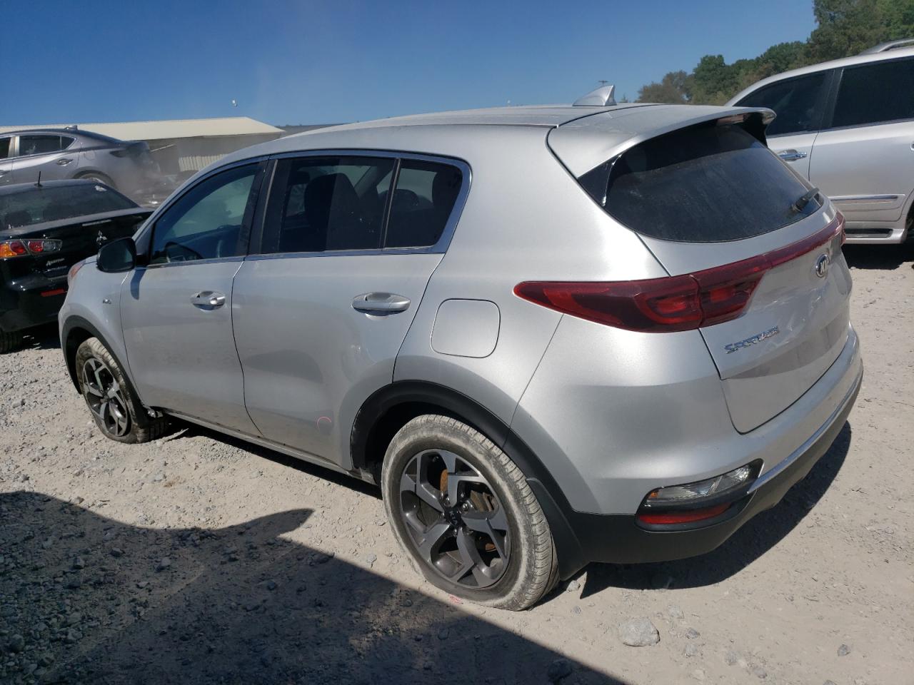 2021 KIA Sportage VIN KNDPMCAC0M7901900 Copart auction photo, minor dent/scratches damage thumbnail 2