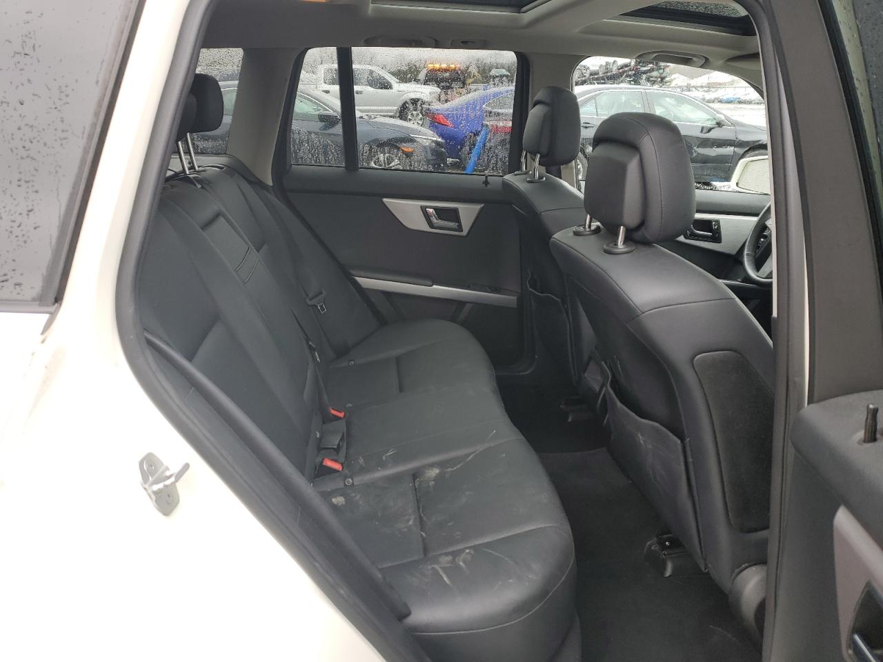 2010 Mercedes-Benz GLK-klasse VIN WDCGG8HB8AF402484 Copart auction photo, front end damage thumbnail 11