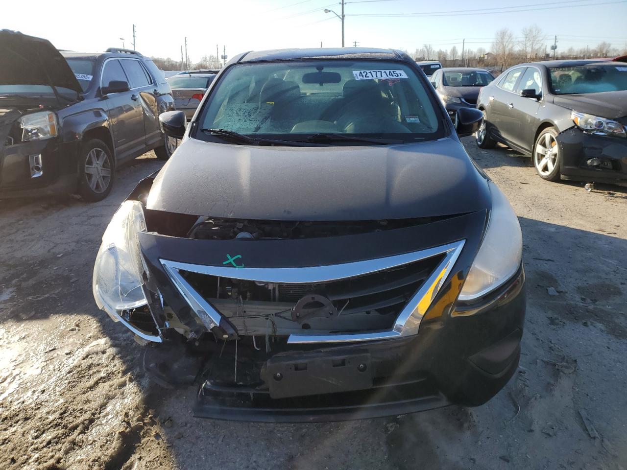 2017 Nissan Versa VIN 3N1CN7AP0HL818283 Copart auction photo, front end / minor dent/scratches damage thumbnail 5