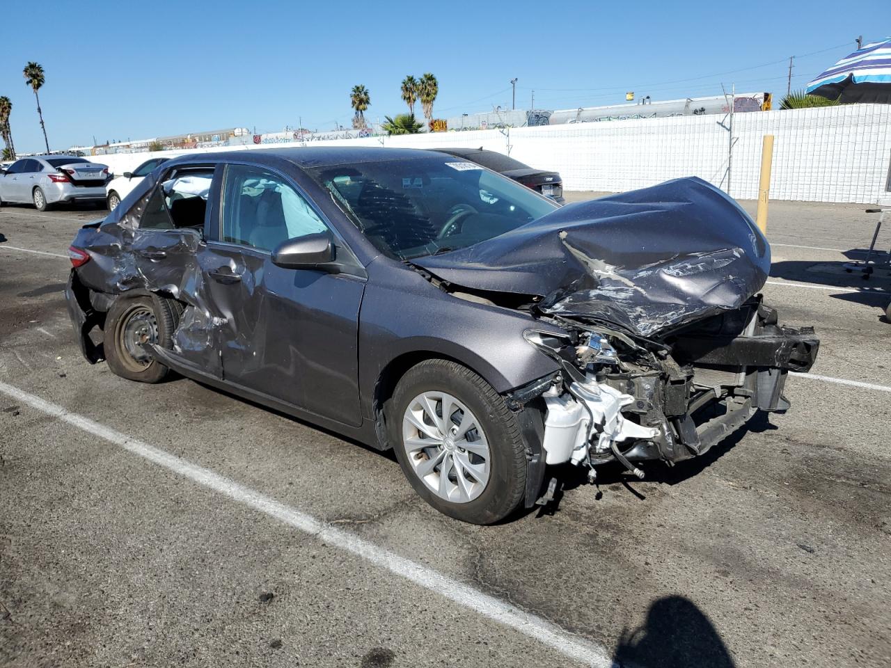 2015 Toyota Camry VIN 4T1BF1FK3FU994565 Copart auction photo, front end / side damage thumbnail 4