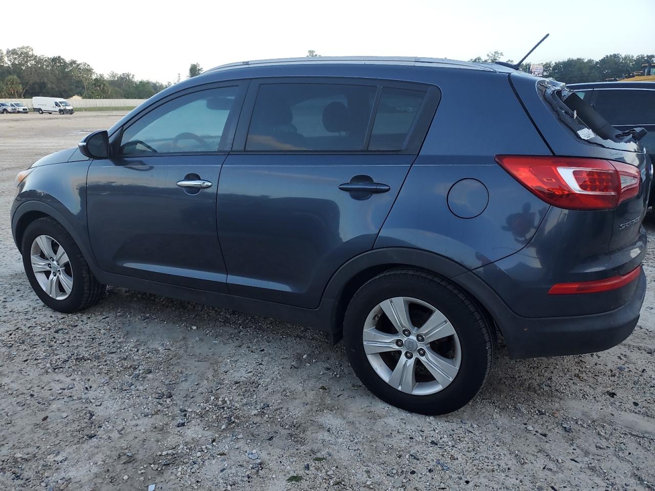2011 KIA Sportage VIN KNDPB3A27B7029242 Copart auction photo, water/flood / rear end damage thumbnail 2