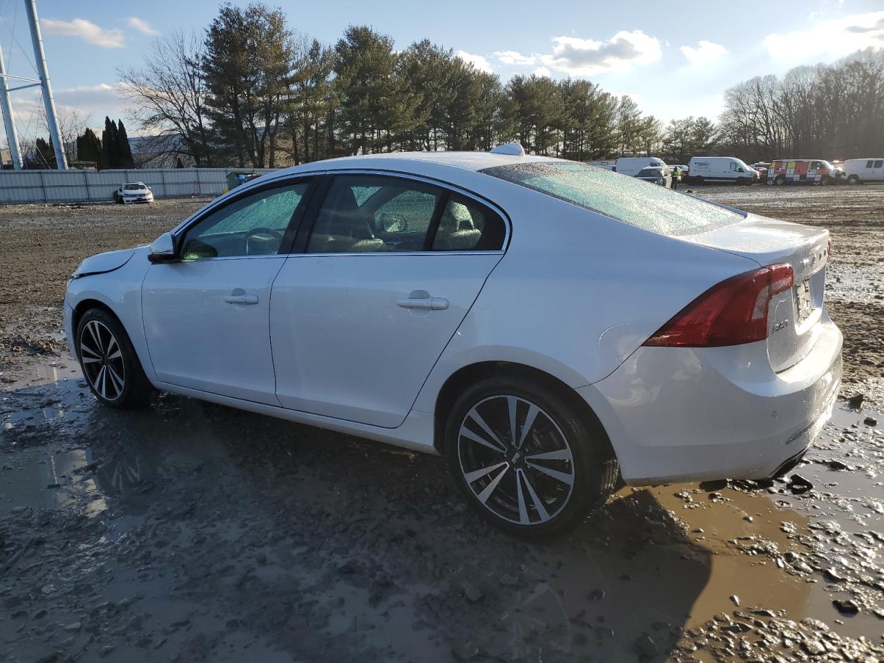 2018 Volvo S60 VIN LYV402TK1JB157468 Copart auction photo, front end damage thumbnail 2