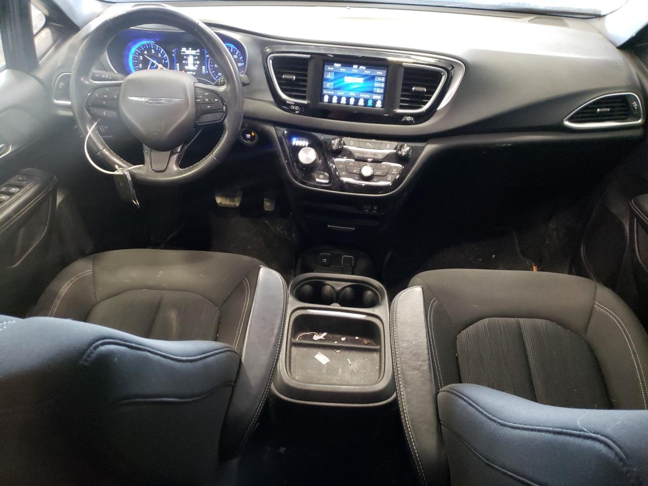 2019 Chrysler Pacifica VIN 2C4RC1FG8KR638739 Copart auction photo, side damage thumbnail 8
