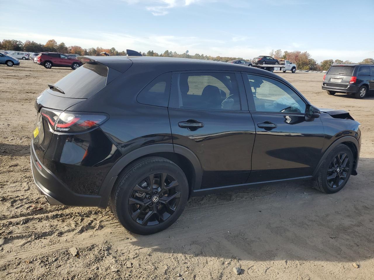 2023 Honda HR-V VIN 3CZRZ1H50PM743312 Copart auction photo, front end / minor dent/scratches damage thumbnail 3