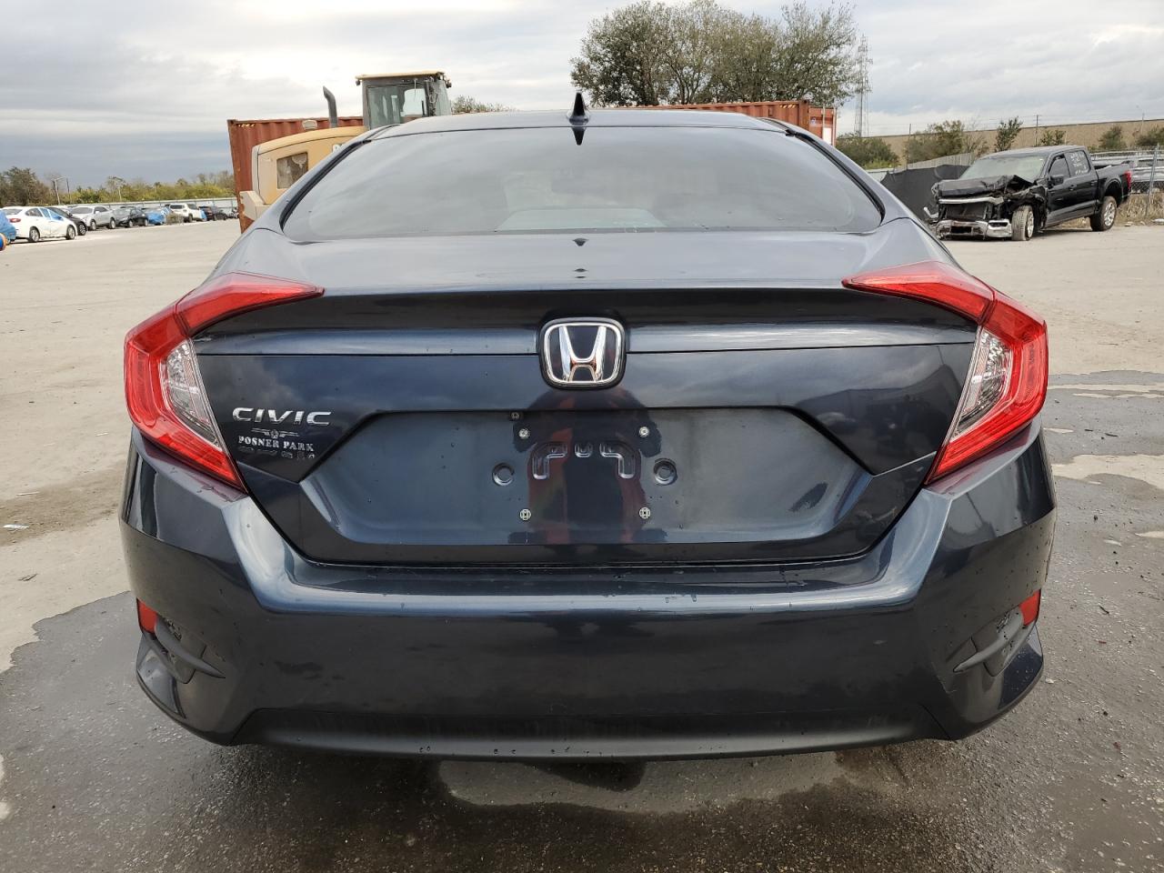 2018 Honda Civic VIN 19XFC2F76JE042697 Copart auction photo, front end damage thumbnail 6