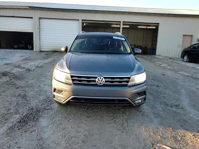 2019 Volkswagen Tiguan VIN 3VV3B7AXXKM075463 Copart auction photo, rear end / minor dent/scratches damage thumbnail 14