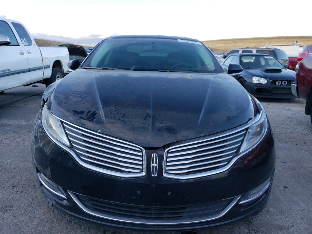 2016 Lincoln MKZ VIN 3LN6L2LU0GR626097 Copart auction photo, front end / side damage thumbnail 5