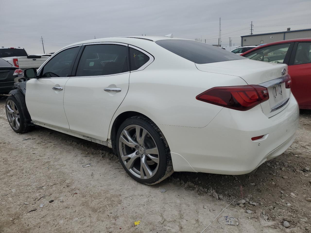 2018 Infiniti Q70 VIN JN1BY1PP1JM330432 Copart auction photo, front end damage thumbnail 2