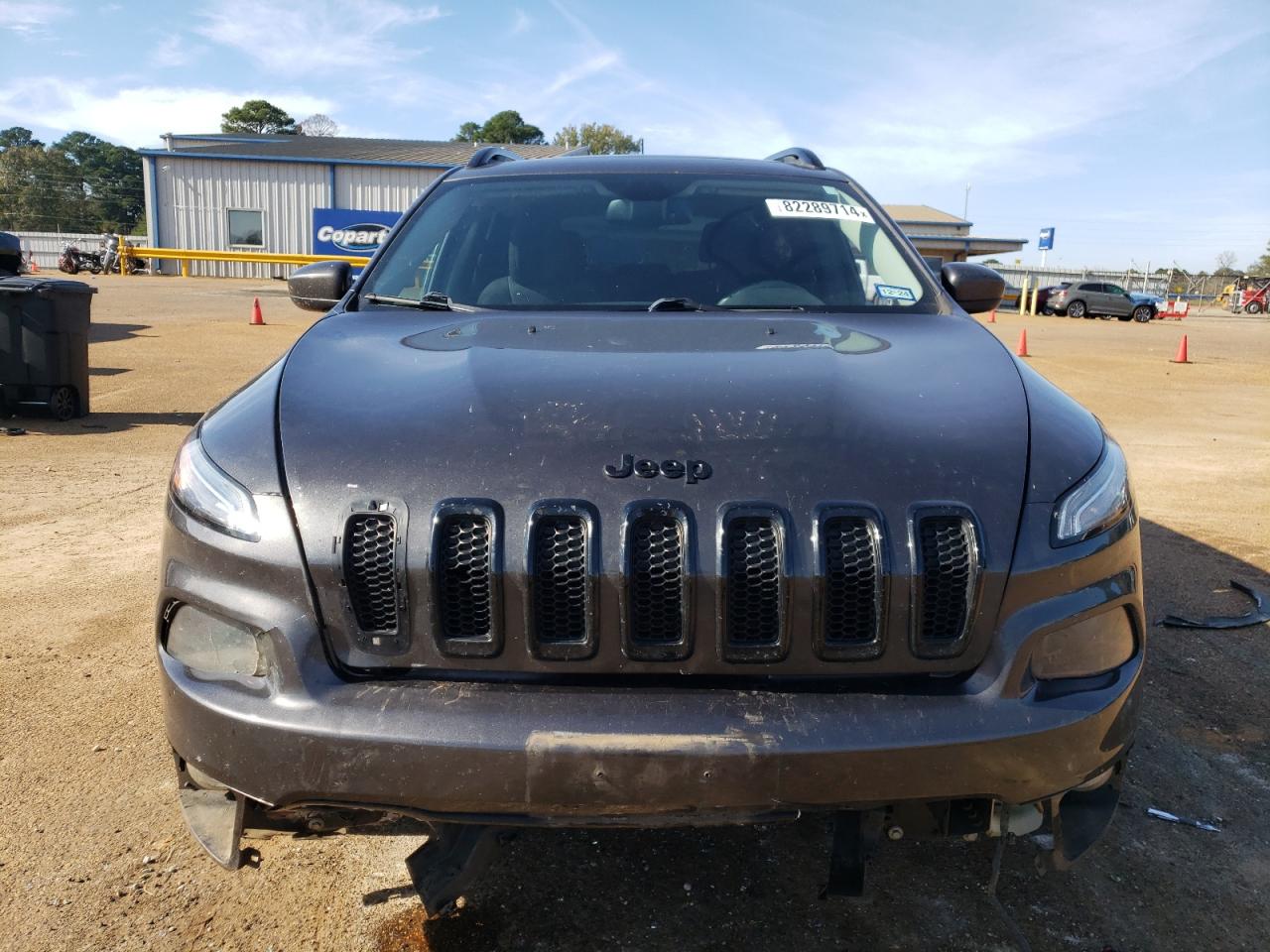 2016 Jeep Grand Cherokee VIN 1C4PJLCB1GW114297 Copart auction photo, front end damage thumbnail 5